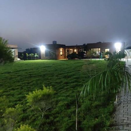 M&M Farm Villa Rohtak Dış mekan fotoğraf
